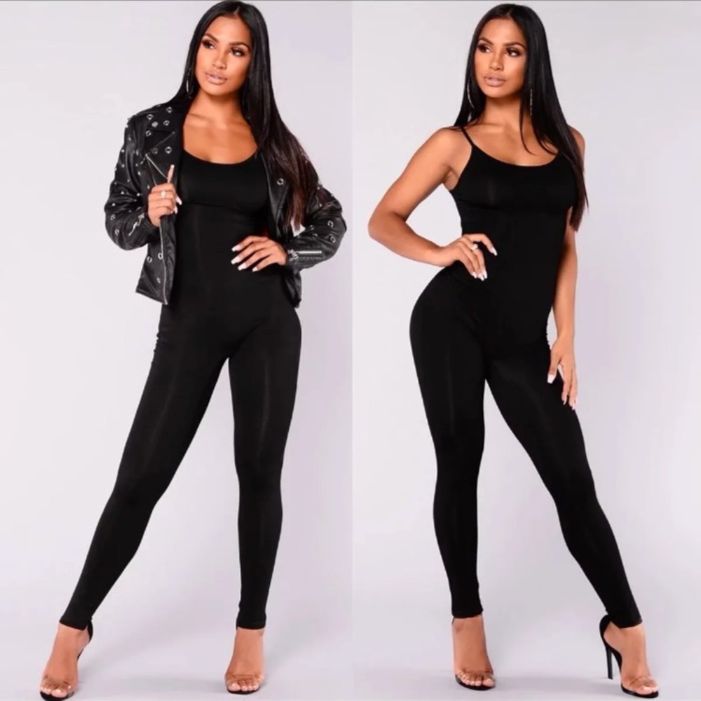 Fashion nova - nova season jumpsuit